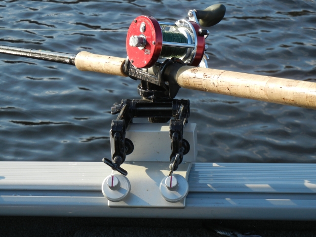 Clamp-On Block is designed to fit the Down East Salty S-10 Series rod  holder. 2/24 - RHDES-CO